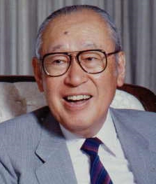 岩田剛典サントリーと親戚