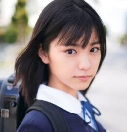 當真あみ小学校見出し