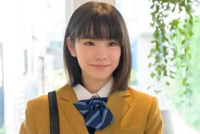 當真あみ高校見出し
