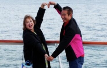 キャシー中島夫妻見出し