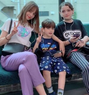 嵐莉菜兄弟画像