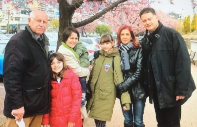 嵐莉菜祖父と父親仲直り