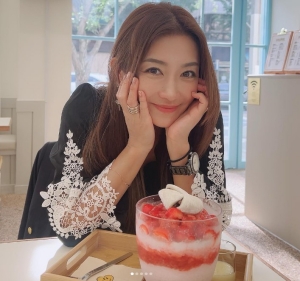 要潤妻嫁松藤あつこ