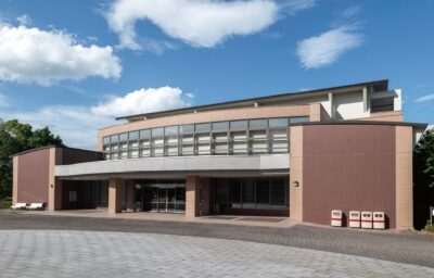 財前凛太郎大学ホール