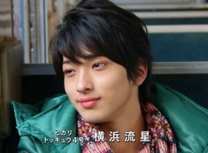 横浜流星トッキュウジャーのヒカリ役