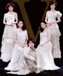 井上芳雄　知念里奈