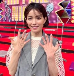 井上芳雄の妻は知念里奈・見出し