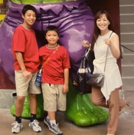 岩崎宏美息子2人