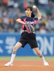 新川優愛ライオンズ
