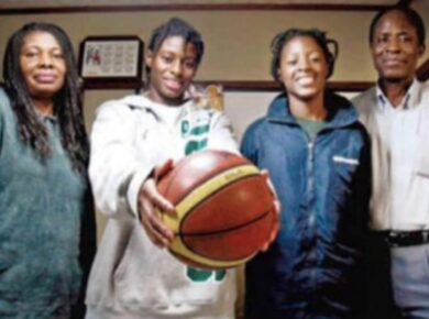 馬瓜エブリン両親