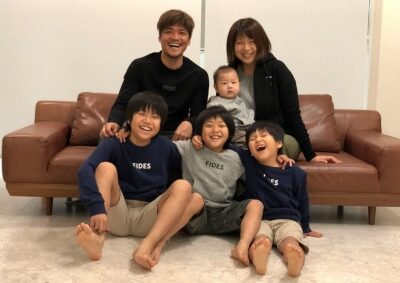 大久保嘉人家族見出し