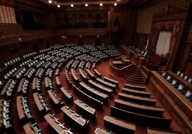 与党と野党どこ見出し