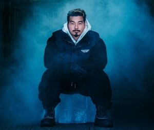 國母和宏モデルの仕事