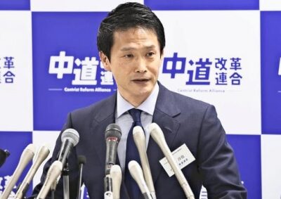 小川淳也妻と娘見出し