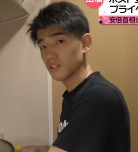 岸田文雄次男の画像