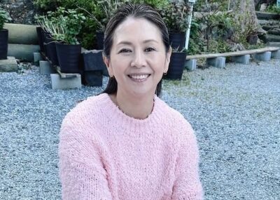 小泉今日子休止の理由は選挙見出し